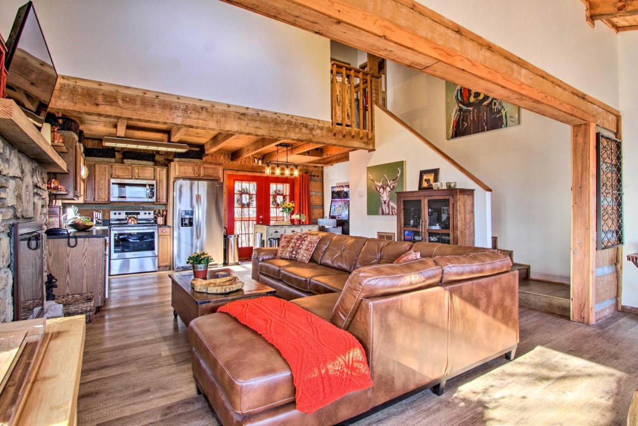 Panoramic-View Gatlinburg Cabin With Private Hot Tub ภายนอก รูปภาพ