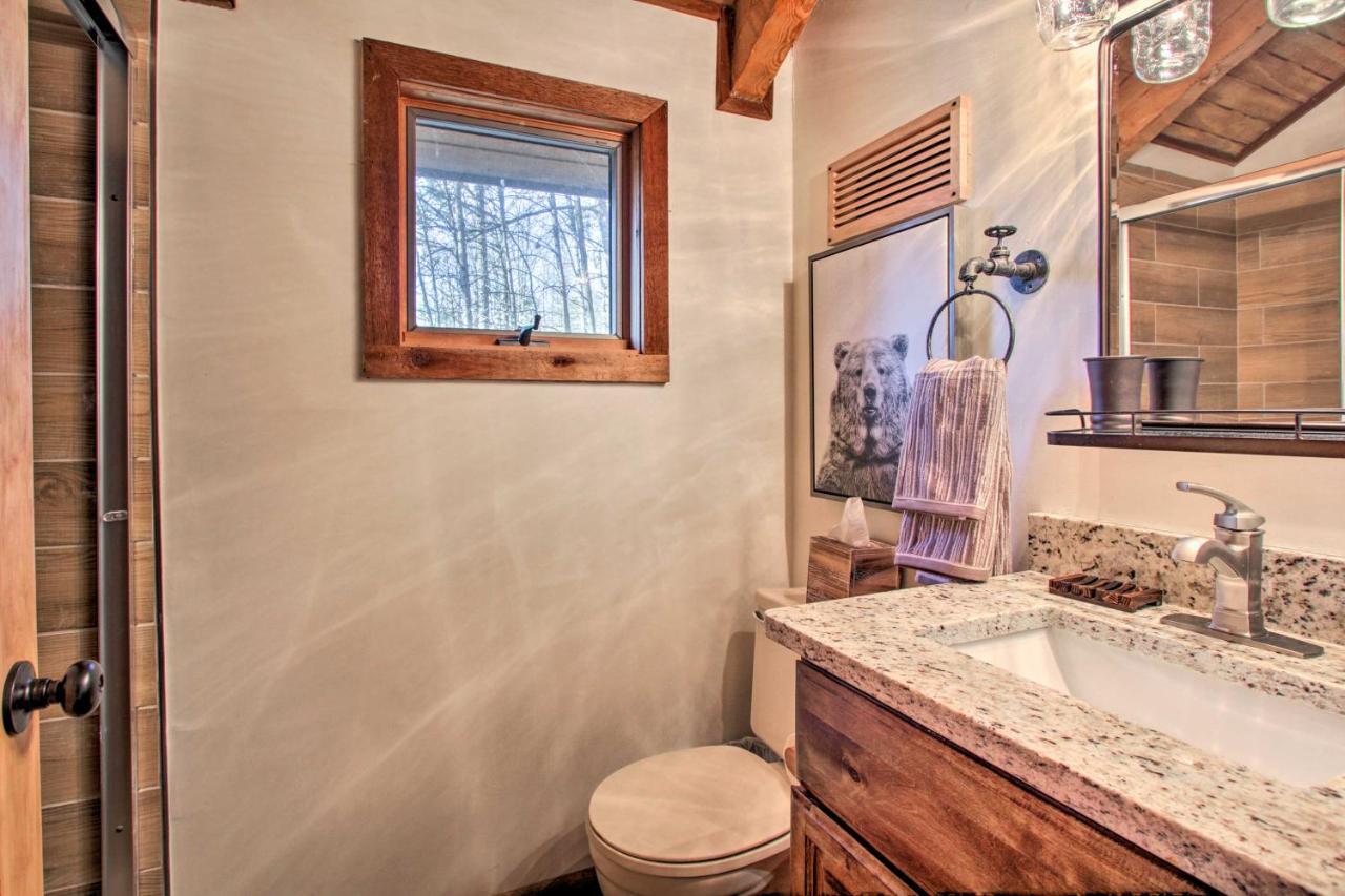 Panoramic-View Gatlinburg Cabin With Private Hot Tub ภายนอก รูปภาพ