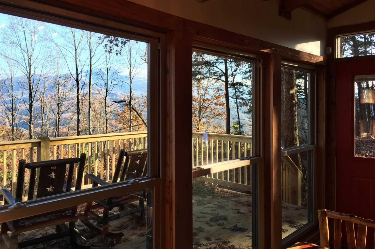 Panoramic-View Gatlinburg Cabin With Private Hot Tub ภายนอก รูปภาพ